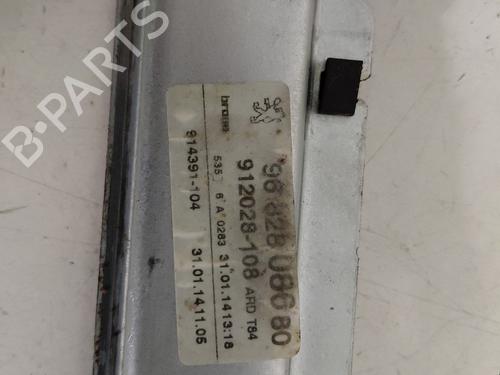 Rear right window mechanism PEUGEOT 5008 (0U_, 0E_) 1.6 HDi | BP29240164C25