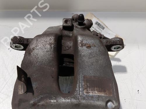 Used Left front brake caliper Left front brake caliper PEUGEOT 2008 II (UD_, US_, UY_, UJ_, UR_, UC_) 1.2 PureTech 130 (USHNS, URHNS) (130 hp) 30612372 30612372
