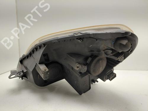 Used Right headlight Right headlight OPEL ZAFIRA / ZAFIRA FAMILY B (A05) 1.9 CDTI (M75) (100 hp) 39630739 39630739