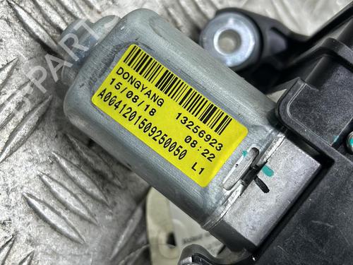 Used Rear wiper motor OPEL ZAFIRA TOURER C (P12) 1.6 CDTI (75) (120 hp) 24751647