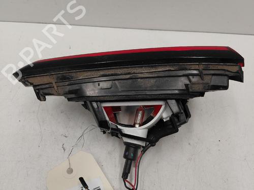 left-tailgate-light-renault-clio-iv-bh_-2012-2013-2014-2015-2016-2017-2018-2019-2020-2021-38528879 main image