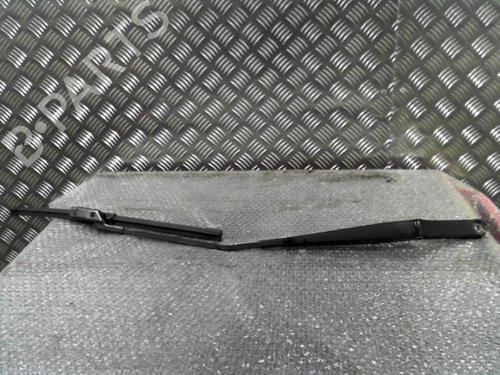 Used Front windshield wiper arm VW GOLF V (1K1) 1.9 TDI (105 hp) 24743605