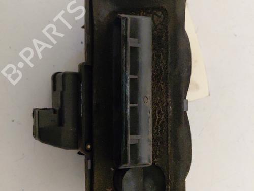 Used Switch PEUGEOT 206 Hatchback (2A/C) 1.4 i (75 hp) 29200310