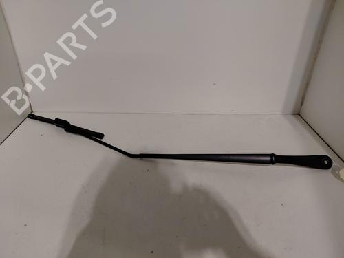 front-windshield-wiper-arm-renault-clio-v-b7_-2019-31089468 main image