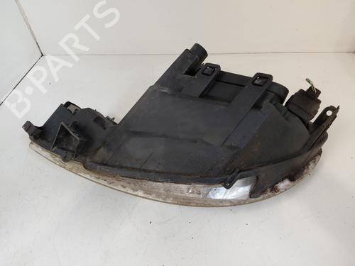 Used Right headlight Right headlight PEUGEOT 206 Hatchback (2A/C) [1998-2012] 33303813 33303813