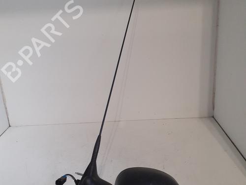 Retrovisor esquerdo RENAULT TWINGO I (C06_) 1.2 16V (C06C, C06D, C06K) (75 hp) 24764462
