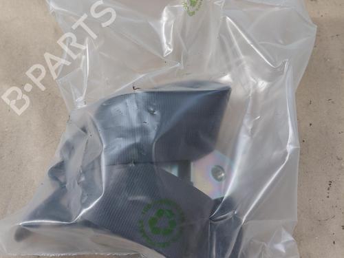 front-right-seatbelt-opel-corsa-e-x15-2014-38642673 main image