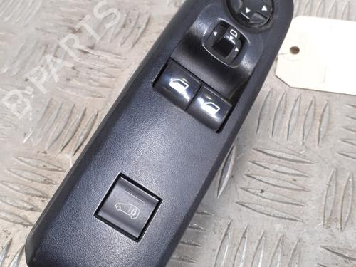 Used Switch CITROËN BERLINGO Box Body/MPV (K9) 1.5 BlueHDi 130 4x4 (131 hp) 31214940