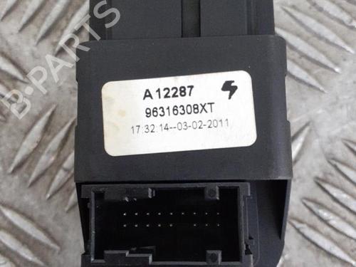 Used Switch Switch PEUGEOT 206+ (2L_, 2M_) 1.4 i (73 hp) 24747138 24747138
