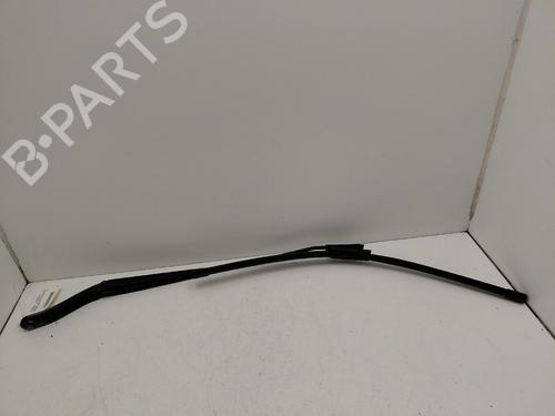 Used Front windshield wiper arm Front windshield wiper arm 38058767 38058767