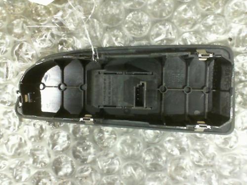 Right front window switch BMW 1 (E87) 118 d | BP24745594I26