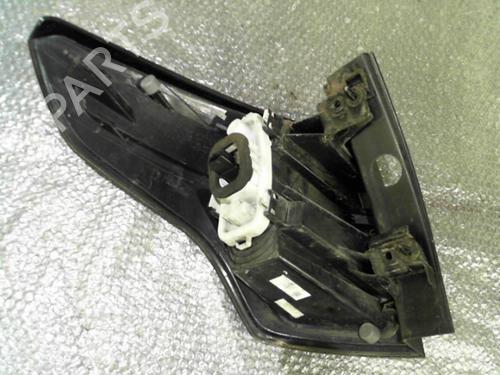 Right taillight CITROËN C4 Picasso I MPV (UD_) 1.6 HDi 110 | BP24765546C35 