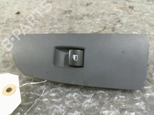 Used Right front window switch BMW 1 (E87) 118 d (122 hp) 24745594