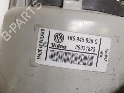 Right taillight VW GOLF V (1K1) 2.0 TDI | BP24741620C35 - Image 2