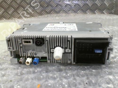 Used Radio Radio 24762515 24762515