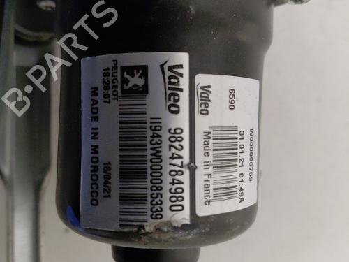 Used Front wiper motor Front wiper motor PEUGEOT 208 II (UB_, UP_, UW_, UJ_) 1.5 BlueHDI 100 (102 hp) 30443506 30443506