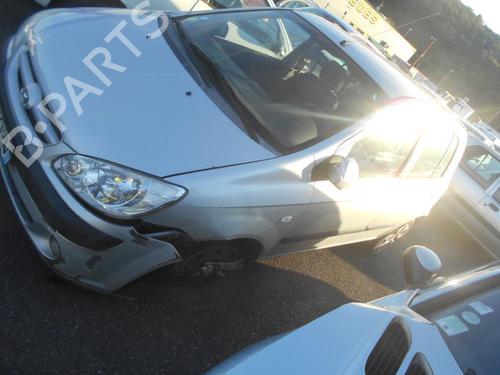 Right mirror HYUNDAI GETZ (TB) 1.5 CRDi | BP24748386C27 
