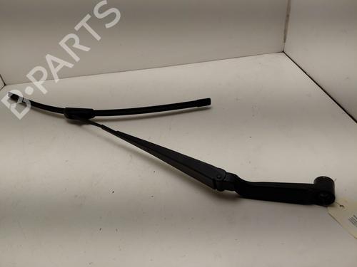 Used Front windshield wiper arm Front windshield wiper arm 31910133 31910133