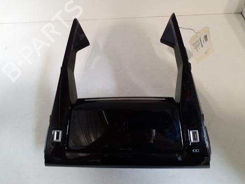 Used Middle console Middle console PEUGEOT 2008 II (UD_, US_, UY_, UJ_, UR_, UC_) 1.2 PureTech 100 (USHNK) (101 hp) 26008521 26008521