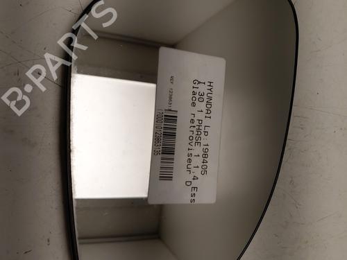 Used Right mirror glass Right mirror glass HYUNDAI i30 (FD) 1.4 (109 hp) 33811643 33811643