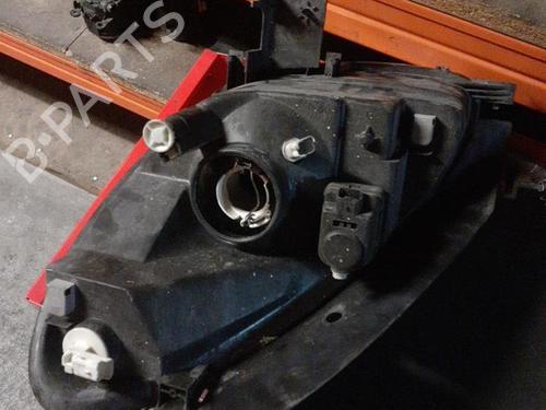 Right headlight CITROËN XSARA PICASSO (N68) 2.0 HDi | BP24758685C29 