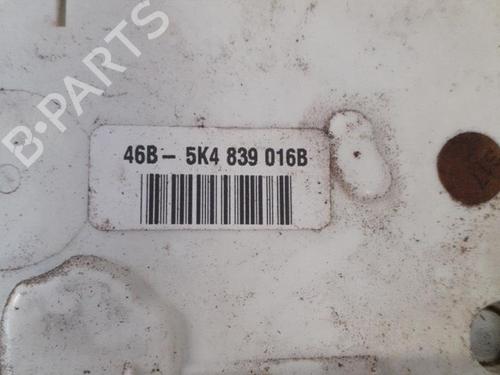 Rear right lock VW GOLF VI (5K1) 2.0 TDI | BP24760431C99 