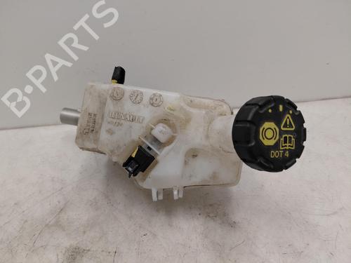 Used Brake master cylinder Brake master cylinder 38092558 38092558