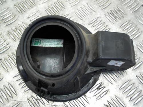 Fuel flap PEUGEOT 208 I (CA_, CC_) 1.2 VTI 82 | BP24749064C131