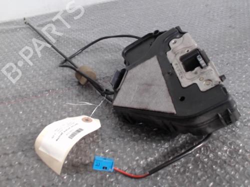 Rear left lock MERCEDES-BENZ E-CLASS (W211) E 270 CDI (211.016) | BP24745118C100 