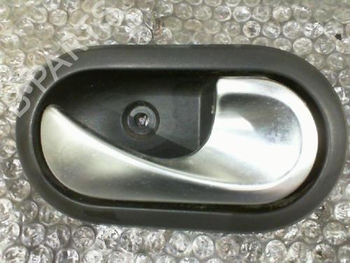 Used Front right interior door handle Front right interior door handle DACIA DUSTER (HS_) 1.2 TCe 125 (125 hp) 24755299 24755299