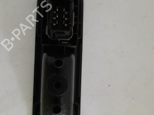 Used Right rear window switch Right rear window switch RENAULT CLIO III (BR0/1, CR0/1) [2005-2014] 26875909 26875909