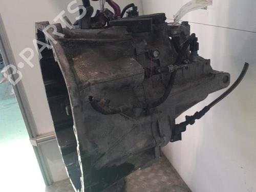Used Gearbox Gearbox RENAULT KOLEOS I (HY_) 2.0 dCi (HY0K) (150 hp) 24767955 24767955