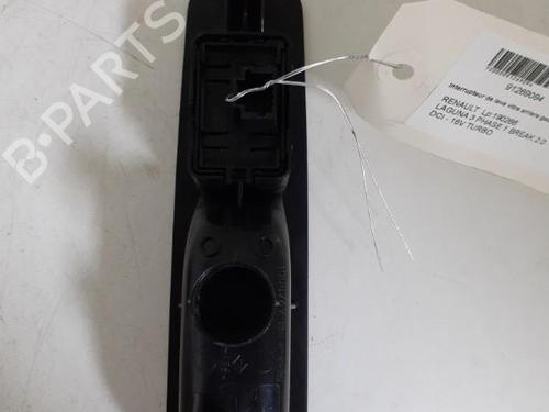 Used Left rear window switch Left rear window switch RENAULT LAGUNA III Grandtour (KT0/1) 2.0 dCi GT (KT11, KT1E, KT1N) (178 hp) 24741235 24741235
