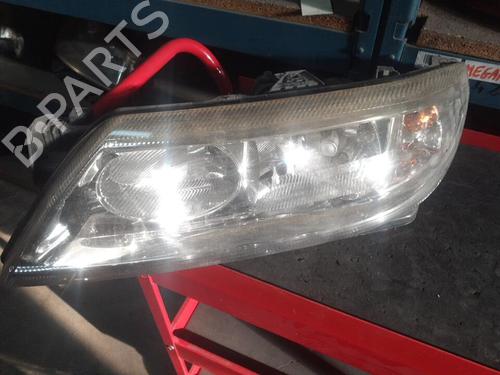 Used Left headlight RENAULT LAGUNA II (BG0/1_) 1.9 dCi (107 hp) 24758617