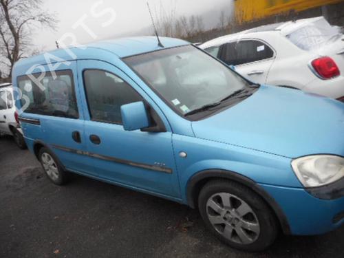 Used Parts OPEL COMBO Tour 1.7 DTI 16V 2403917