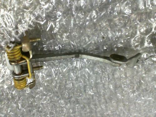 Used Hinge/Door check strap RENAULT CLIO II (BB_, CB_) 1.2 (BB0A, BB0F, BB10, BB1K, BB28, BB2D, BB2H, CB0A,... (58 hp) 24742700