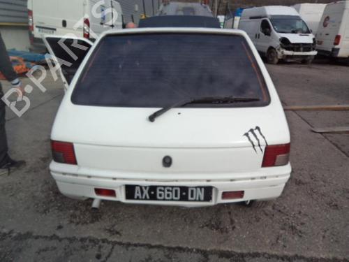 Used Parts PEUGEOT 205 I (741A/C) 1.7 Diesel (60 hp) 2405133