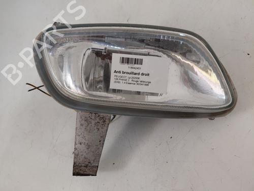 Used Right front fog light PEUGEOT 106 II (1A_, 1C_) 1.4 i (75 hp) 31612870