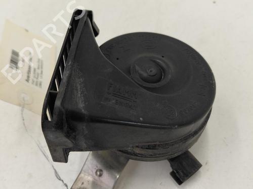 horn-fiat-500x-334_-2014-38290788 main image