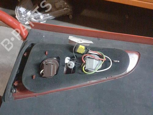 Left tailgate light PEUGEOT 607 (9D, 9U) 2.7 HDi 24V | BP25263012C79 - Image 2