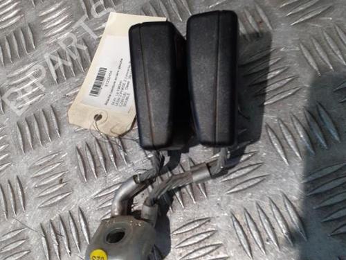 Used Seat buckle SEAT LEON (1P1) 1.6 TDI (105 hp) 24742252