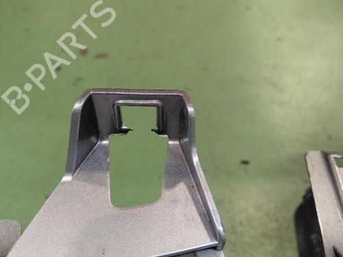Used Front bumper Front bumper 37439229 37439229