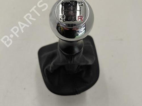 Used Shift knob Shift knob 39044300 39044300