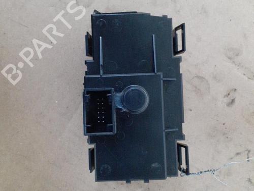 Used Headlight switch BMW 1 (E87) 116 d (116 hp) 24759433