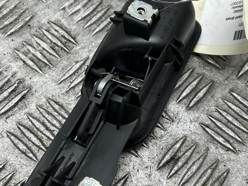 Used Front right interior door handle Front right interior door handle 24751692 24751692