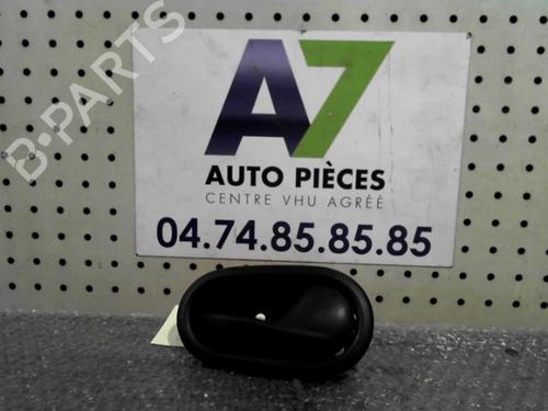 Used Front right interior door handle Front right interior door handle DACIA SANDERO II 1.5 dCi (90 hp) 24752779 24752779