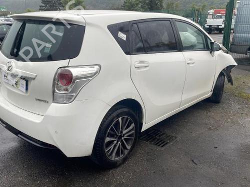 Warning switch TOYOTA VERSO (_R2_) 1.8 (ZGR21_, ZGR21R) | BP30698659I22 - Image 4