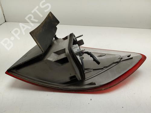 left-taillight-ford-mondeo-iv-turnier-ba7-2007-2008-2009-2010-2011-2012-2013-2014-2015-32128638 main image