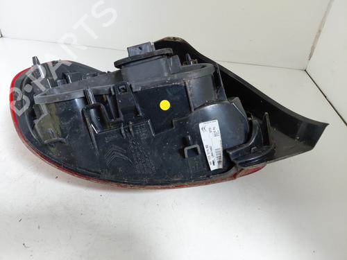 Used Right taillight Right taillight CITROËN C3 III (SX) 1.2 PureTech 82 (83 hp) 33047048 33047048