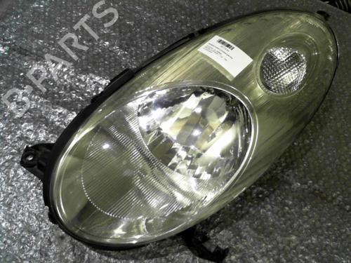 Used Left headlight NISSAN MICRA III (K12) 1.2 16V (80 hp) 24765414